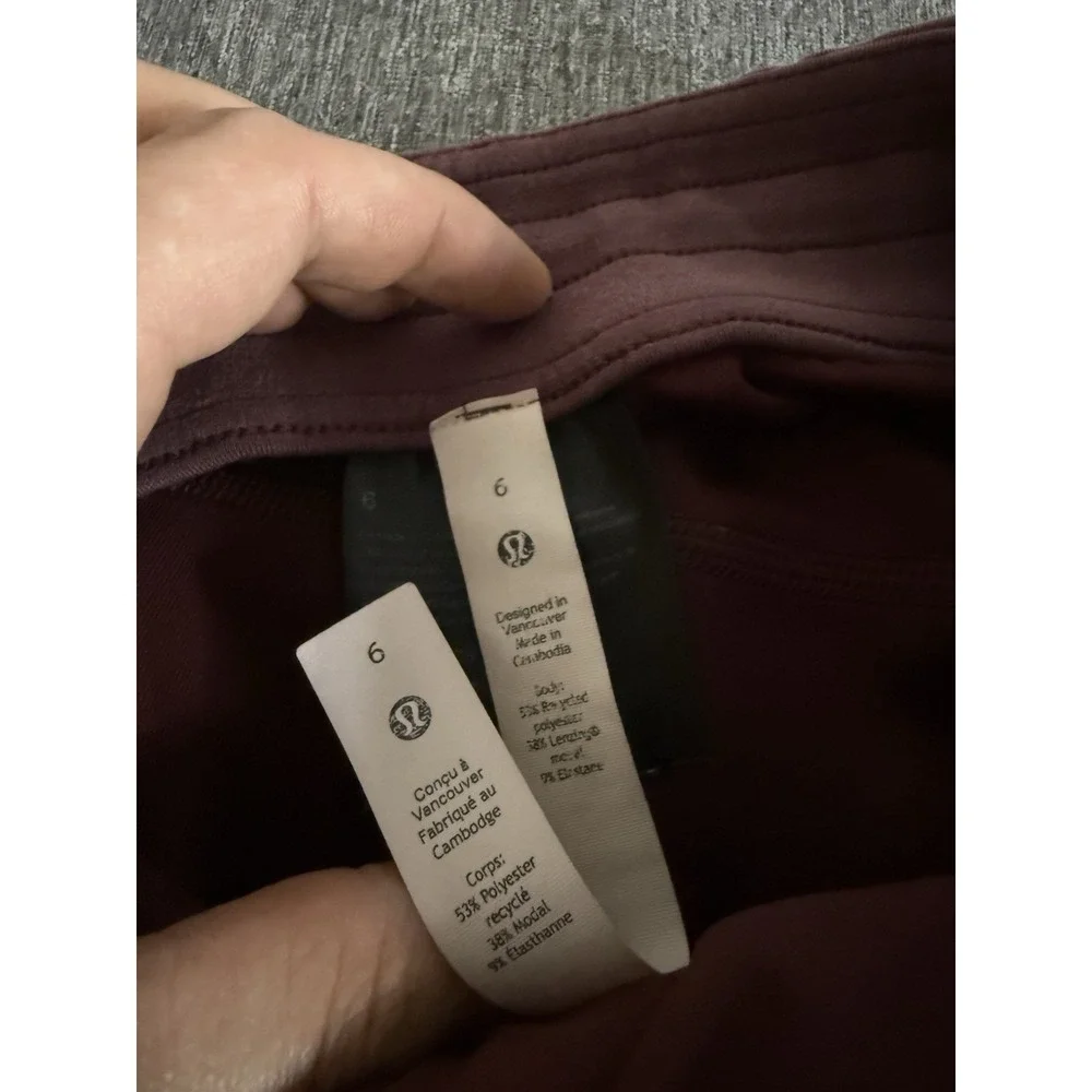 Lululemon women's Softstreme High Rise Maroon Pants Sz 6